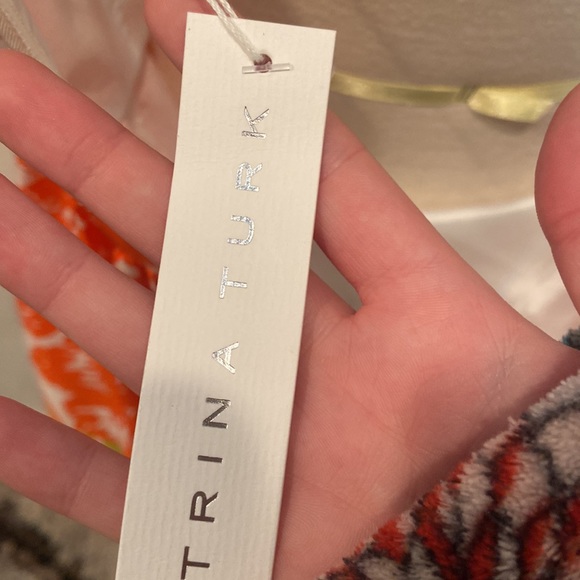 NWT Trina Turk Nautilus Silk Dress with Belt - Picture 5 of 7